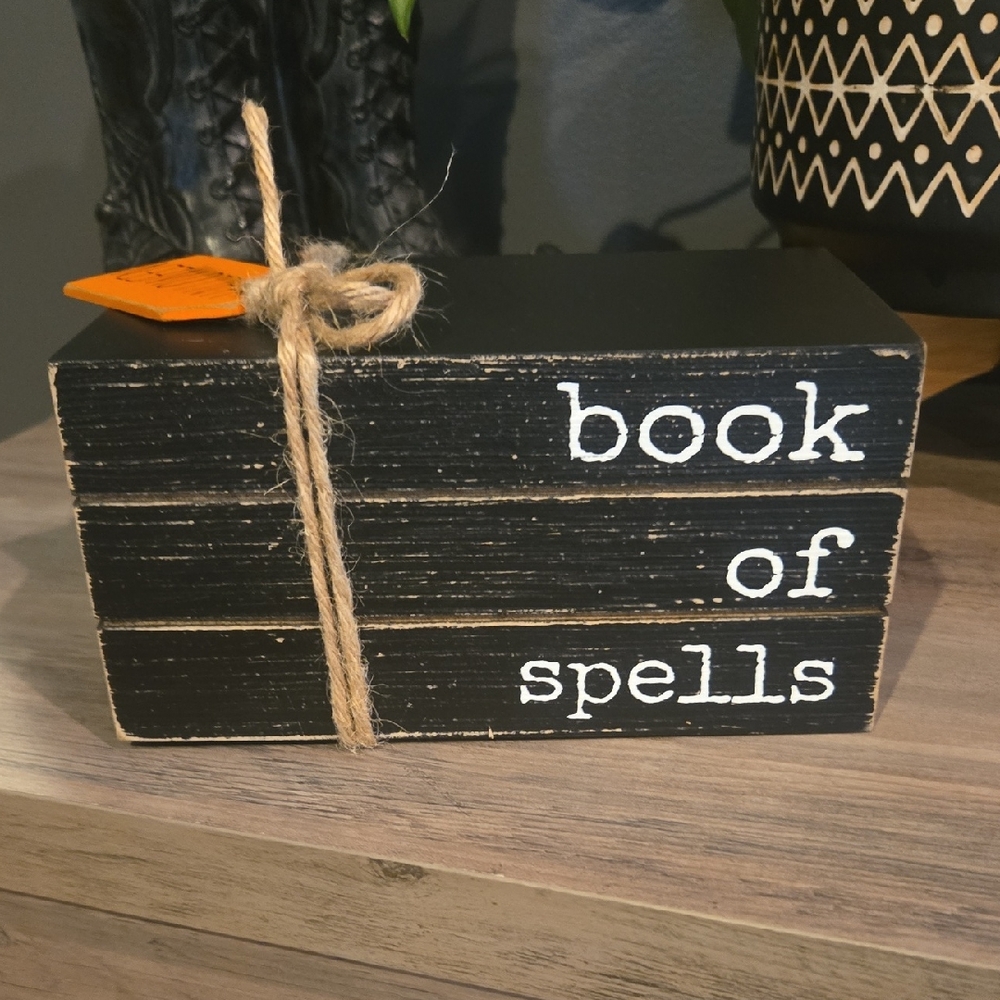 Halloween Book Of Spells Decoration